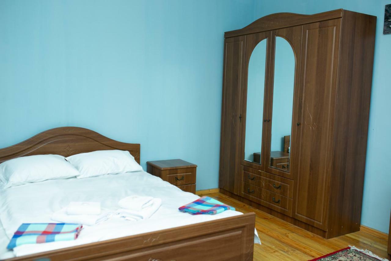 Khurma Hostel Gandża Zewnętrze zdjęcie