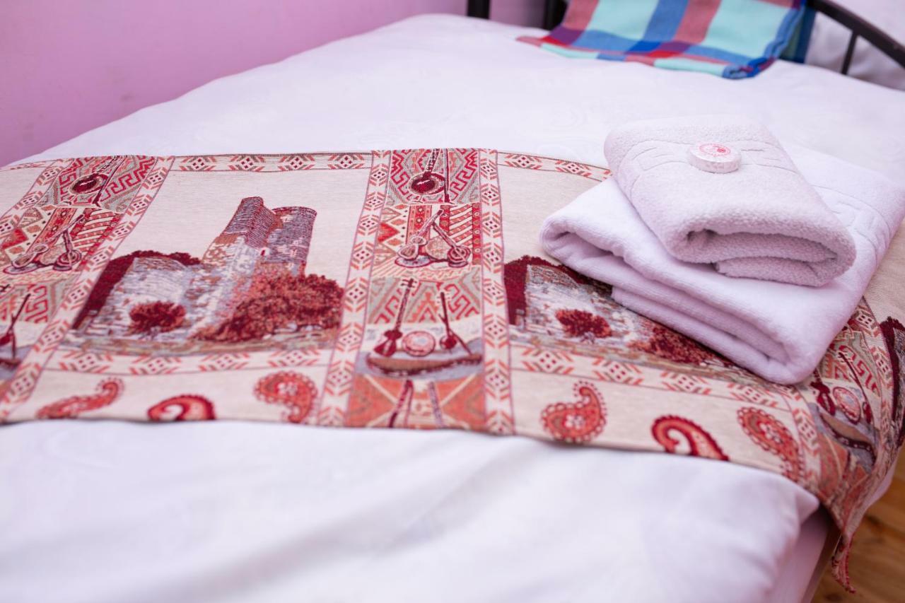 Khurma Hostel Gandża Zewnętrze zdjęcie