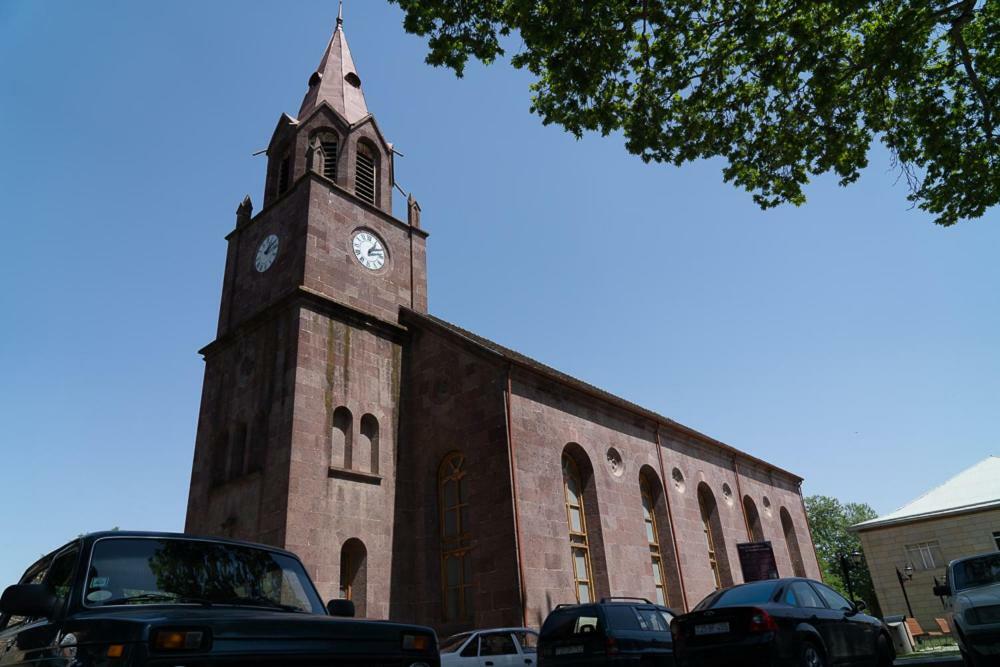 Khurma Hostel Gandża Zewnętrze zdjęcie