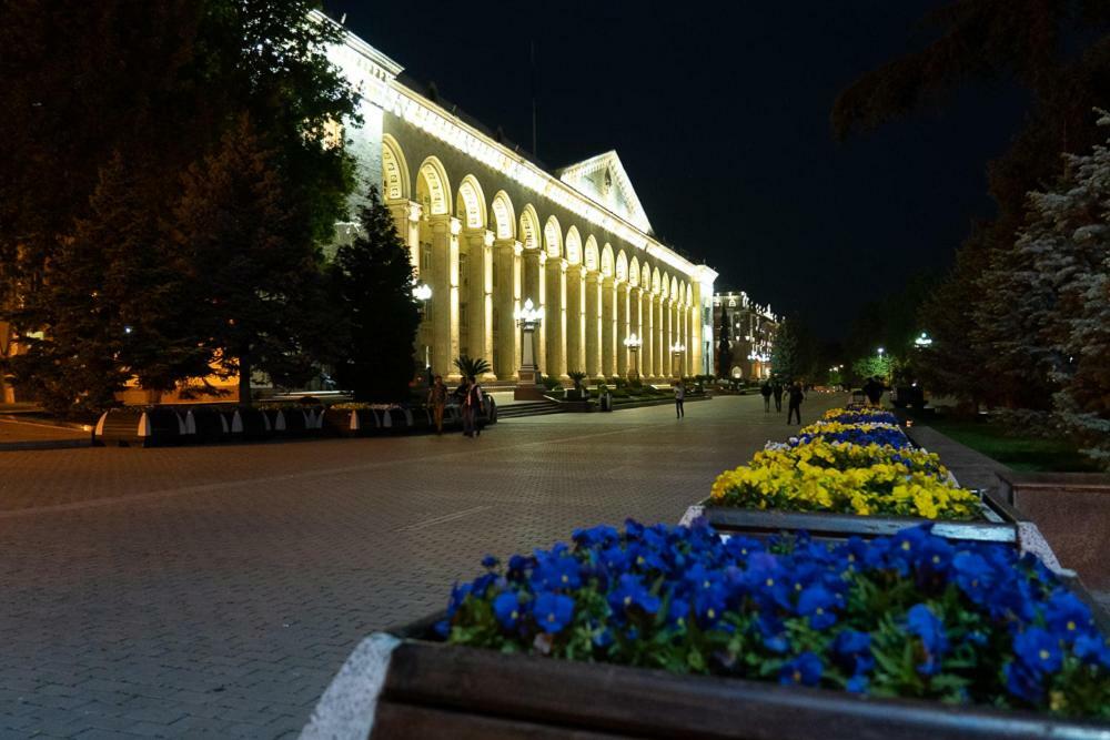 Khurma Hostel Gandża Zewnętrze zdjęcie